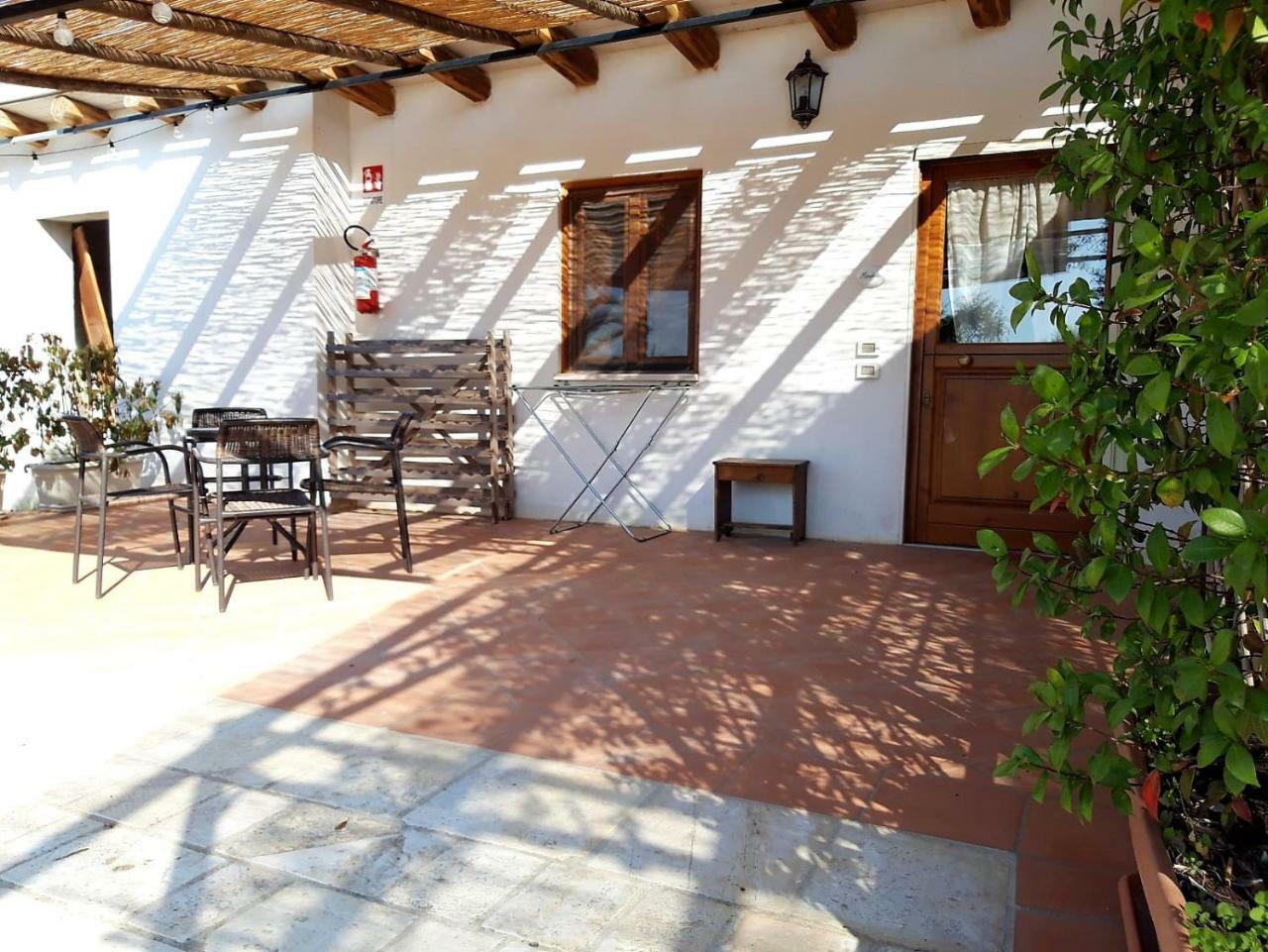 Villa Casina Dei Preti Conversano Exterior foto